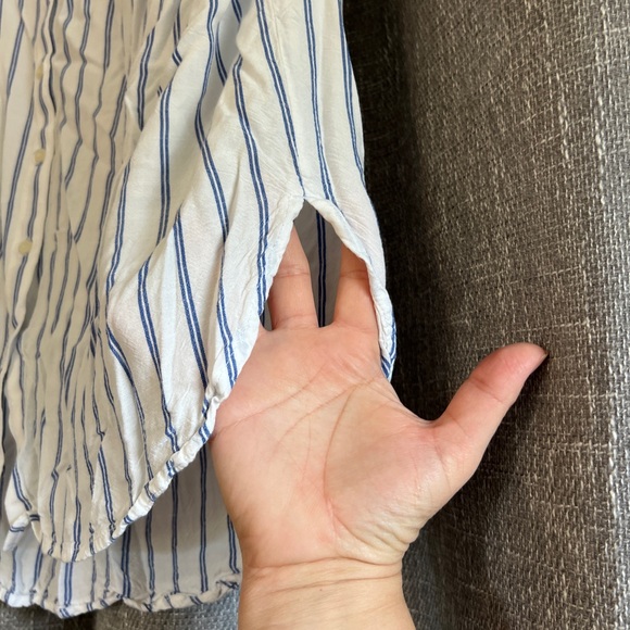 LOFT Blue and White Casual Button Down Shirt - Picture 4 of 11